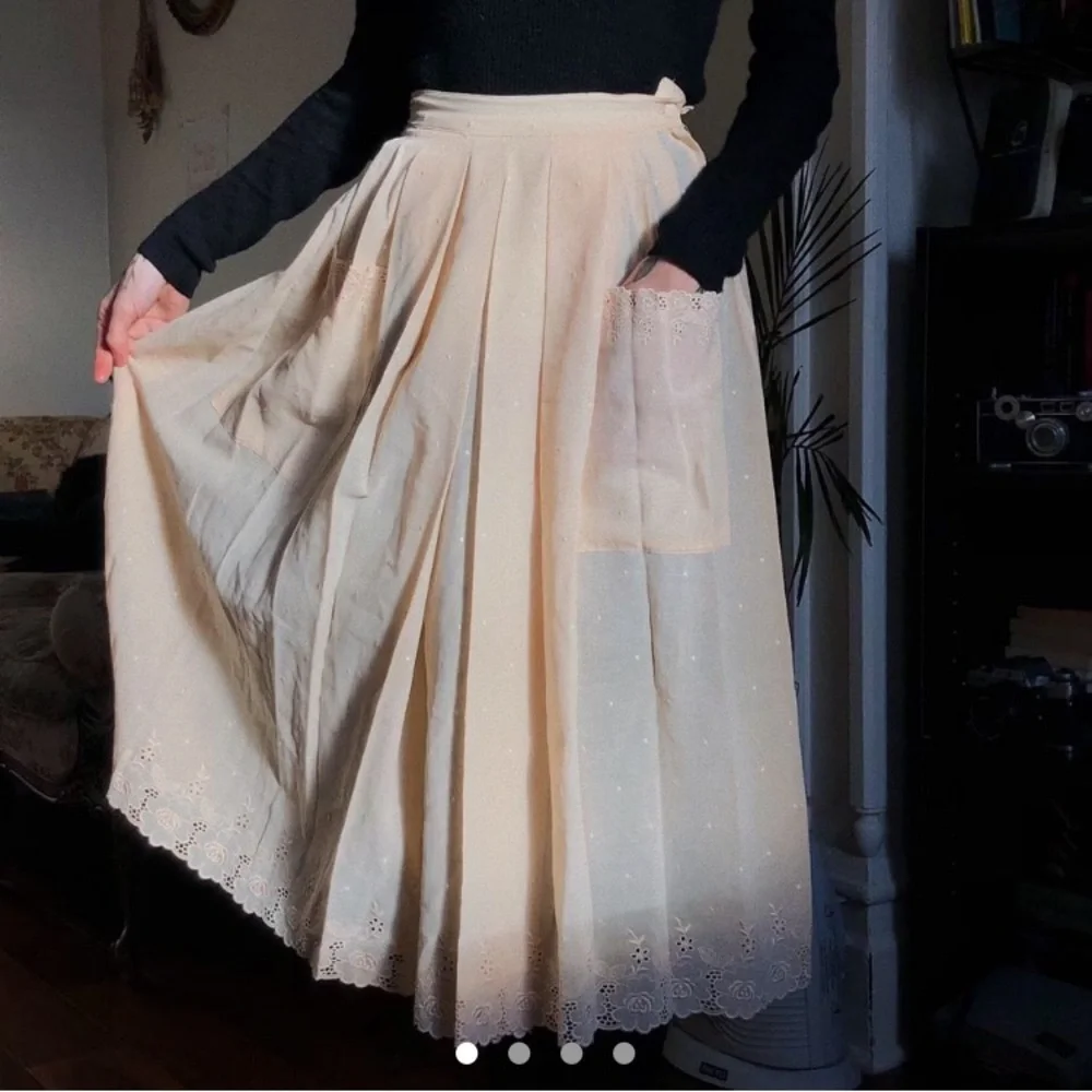 Peach skirt, vintage and handmade - Picture 1 of 4